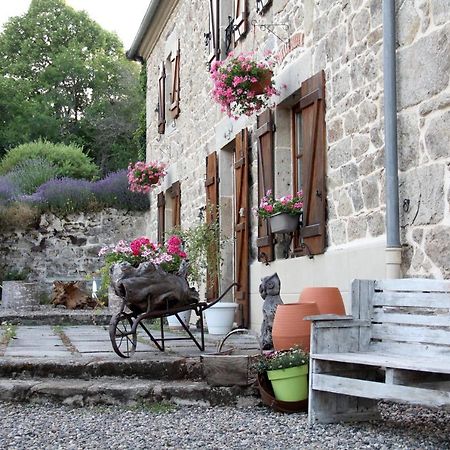 La Belle Ame Bed & Breakfast Saint-Priest-des-Champs Luaran gambar