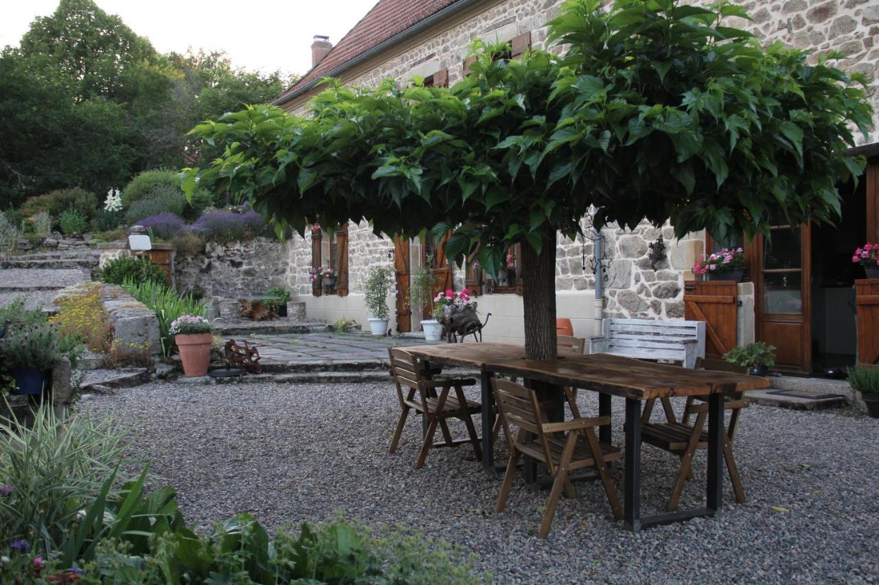 La Belle Ame Bed & Breakfast Saint-Priest-des-Champs Luaran gambar