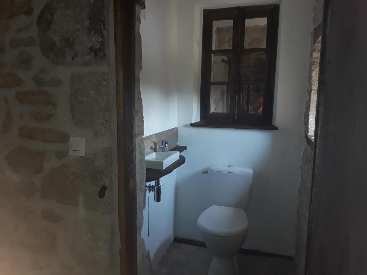 La Belle Ame Bed & Breakfast Saint-Priest-des-Champs Luaran gambar