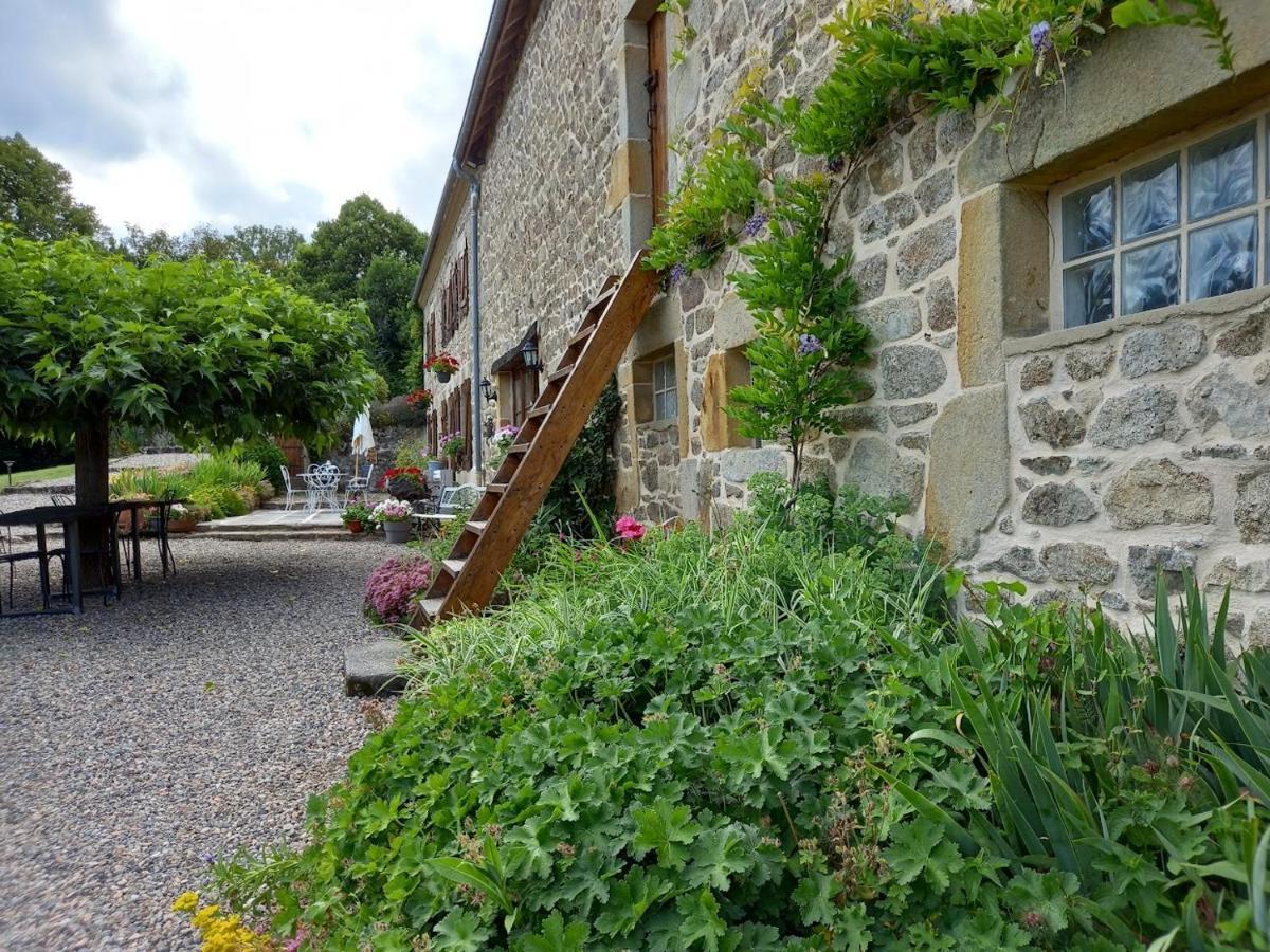 La Belle Ame Bed & Breakfast Saint-Priest-des-Champs Luaran gambar