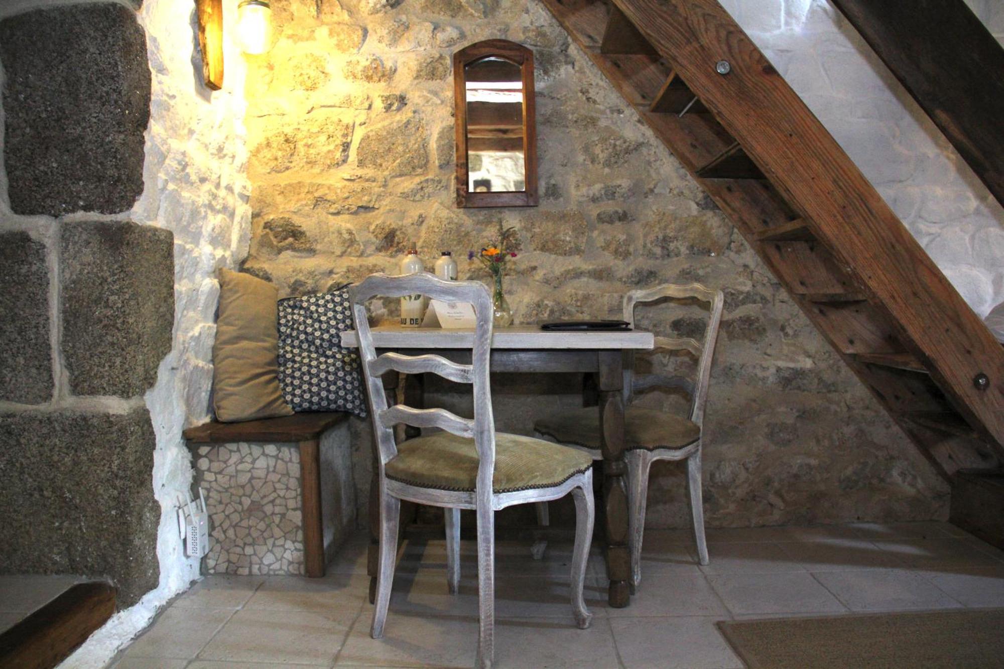 La Belle Ame Bed & Breakfast Saint-Priest-des-Champs Bilik gambar
